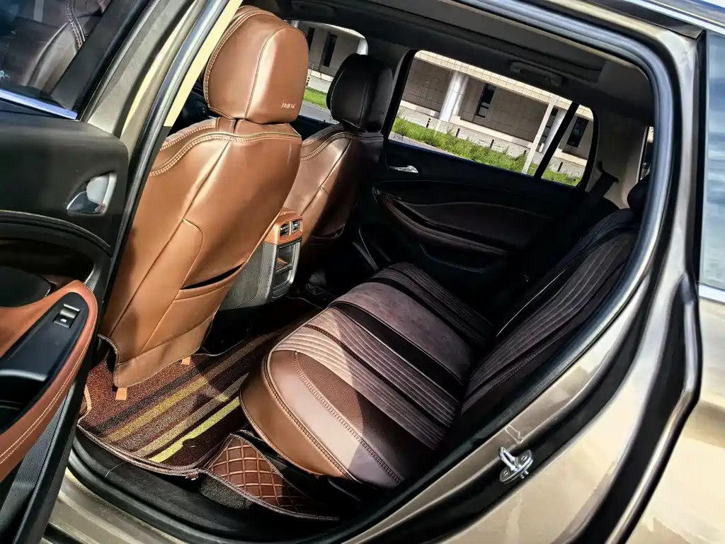 Buick Envision Plus — миниатюра 5