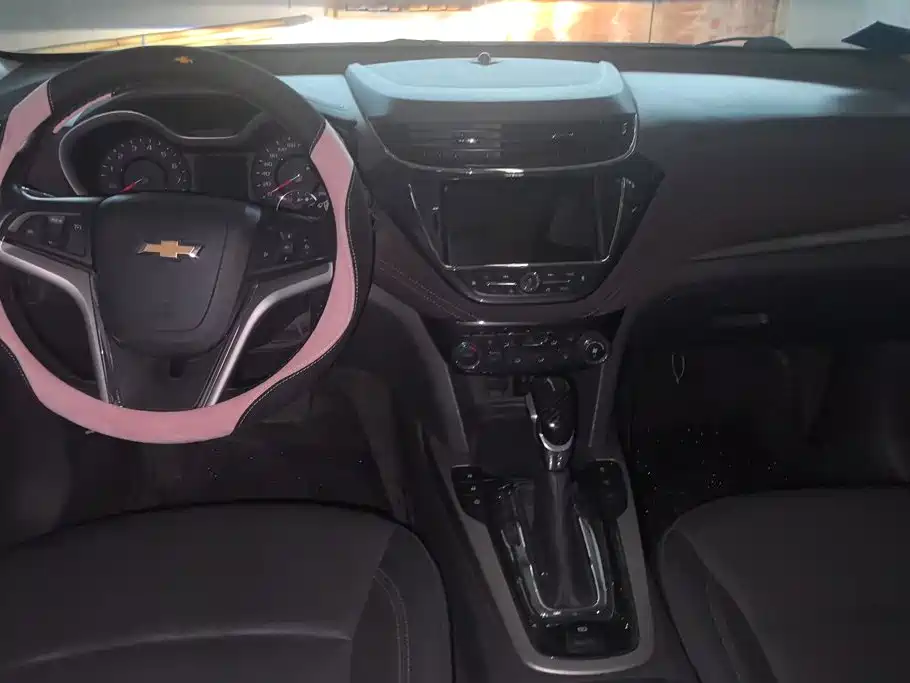 Chevrolet Malibu — миниатюра 12