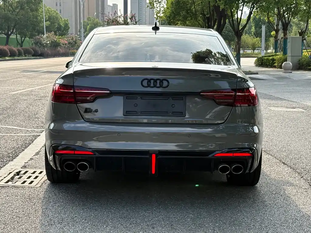 Audi S4 — миниатюра 6