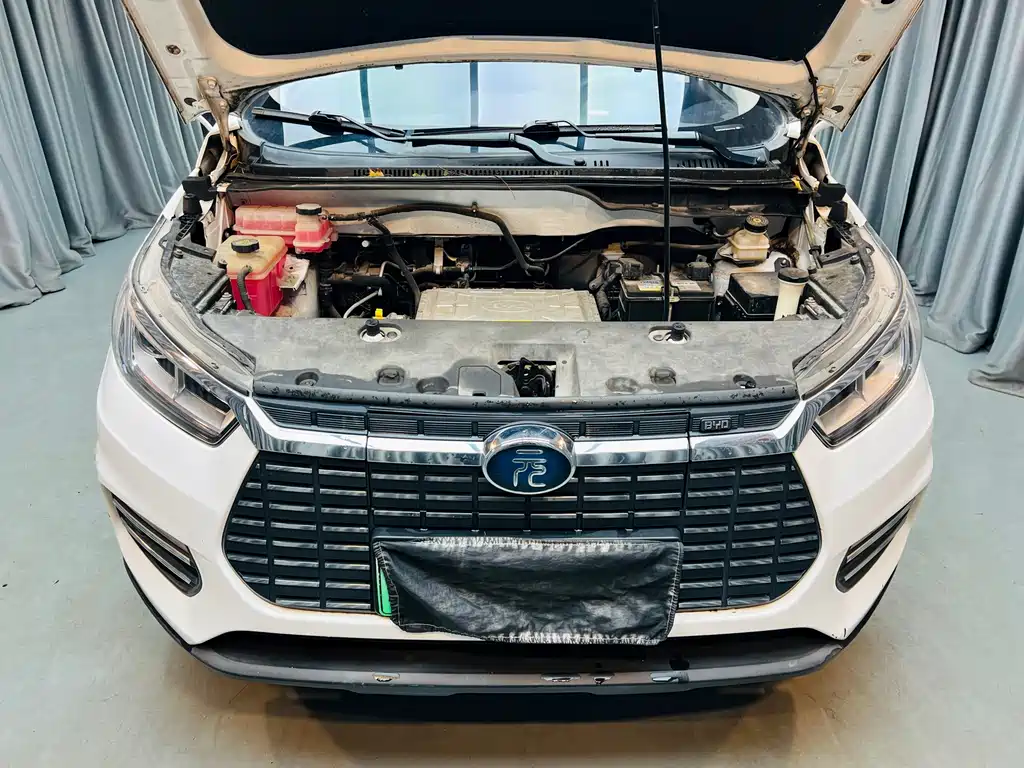 BYD Yuan EV — миниатюра 17