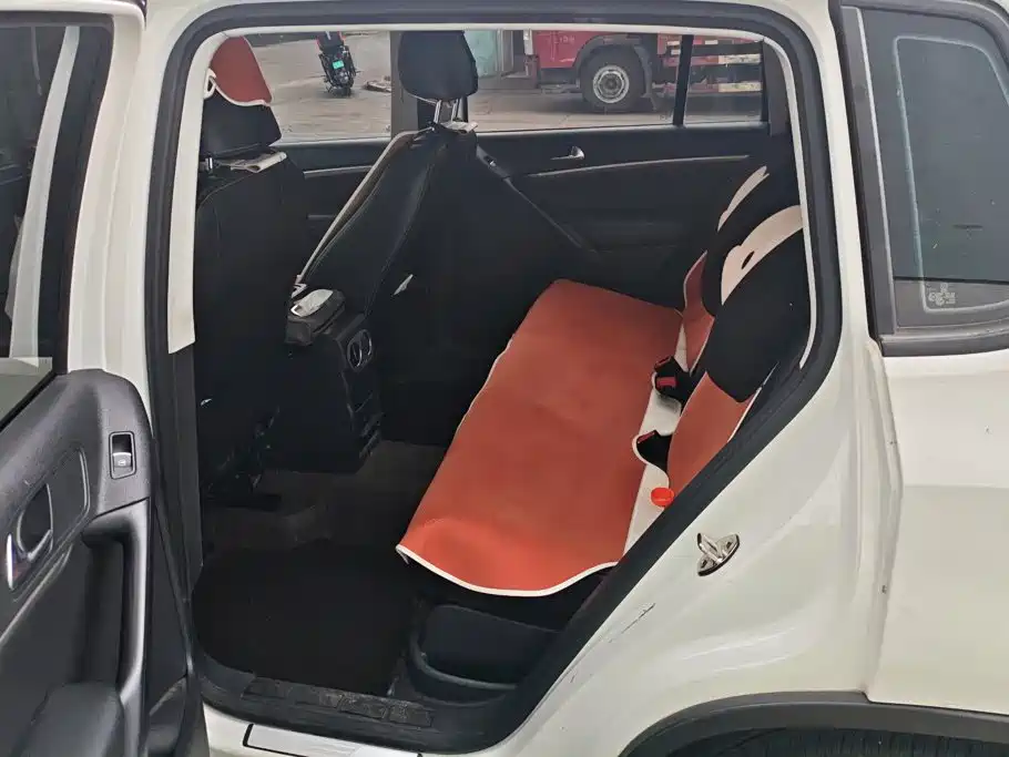 Volkswagen Tiguan — миниатюра 11