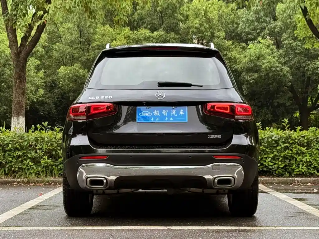 Mercedes-Benz GLB 2023 GLB 220
