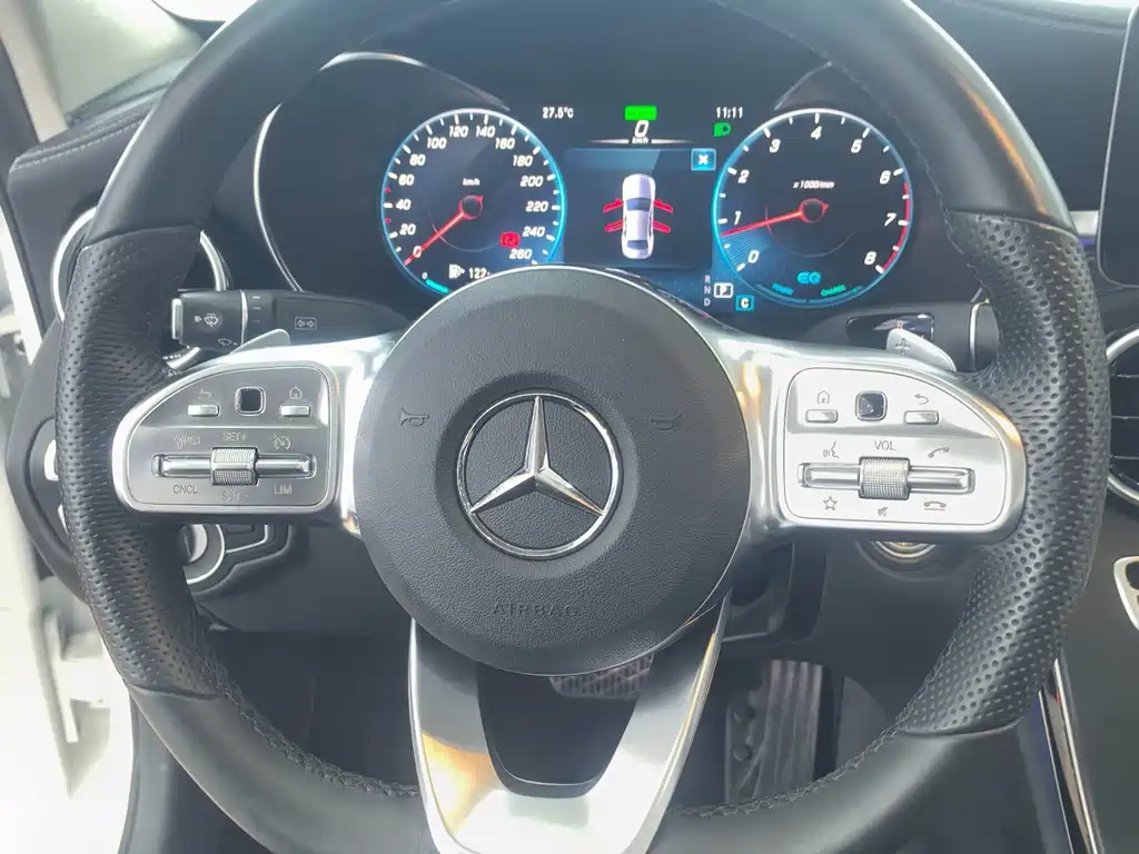 Mercedes-Benz C-Class — миниатюра 18