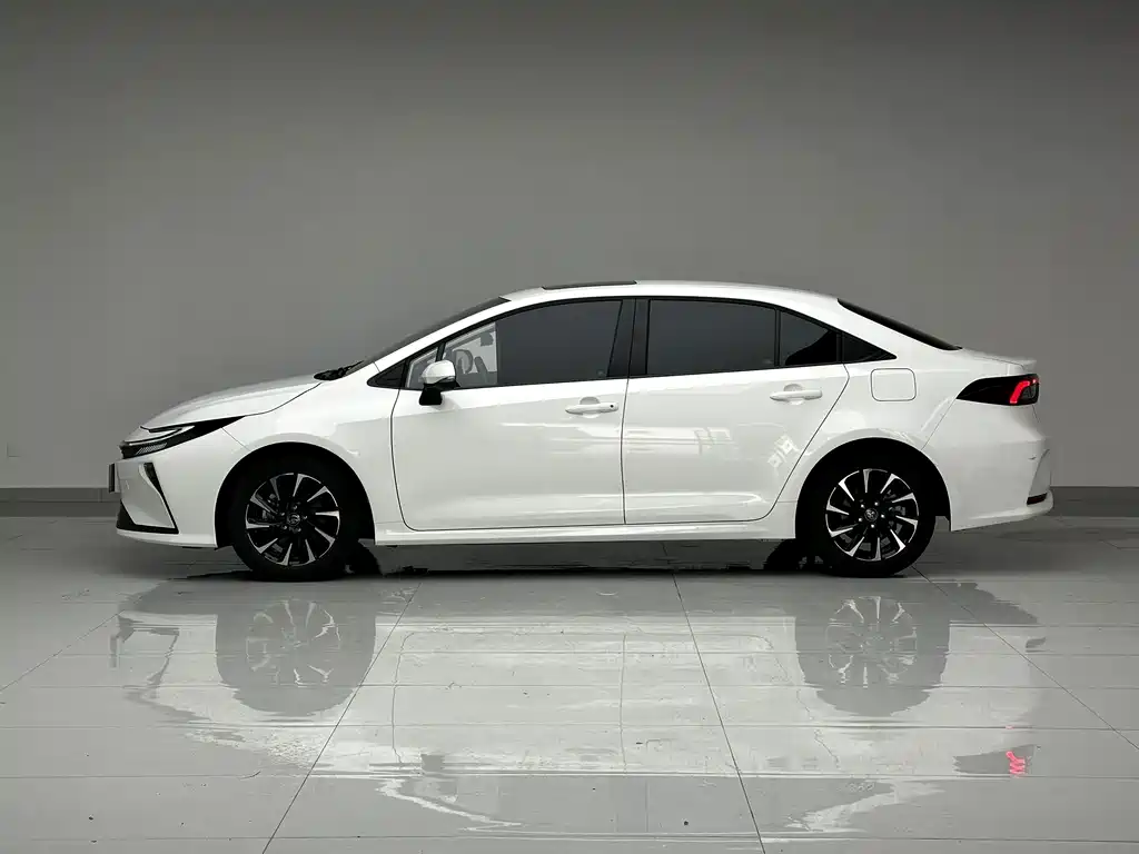 Toyota Corolla — миниатюра 7