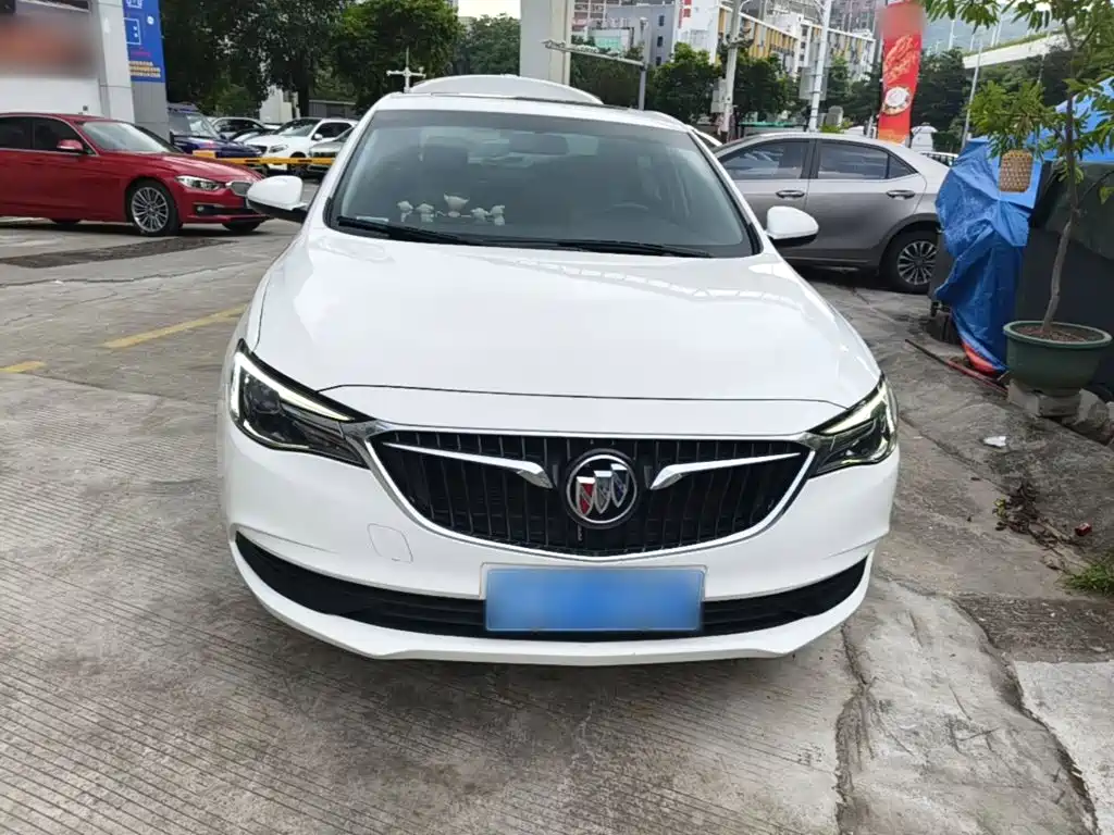 Buick Excelle — миниатюра 3