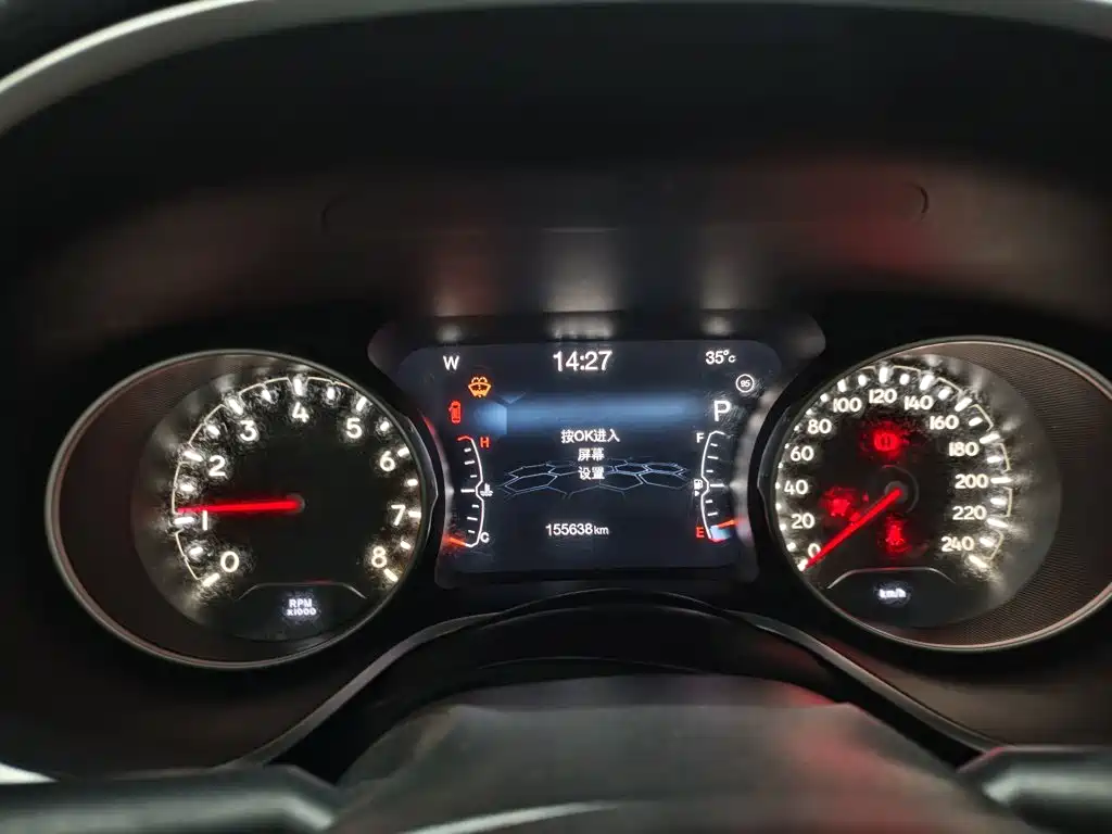Jeep Compass — миниатюра 12