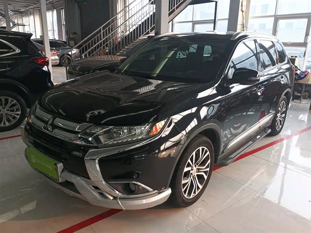Mitsubishi Outlander 2017