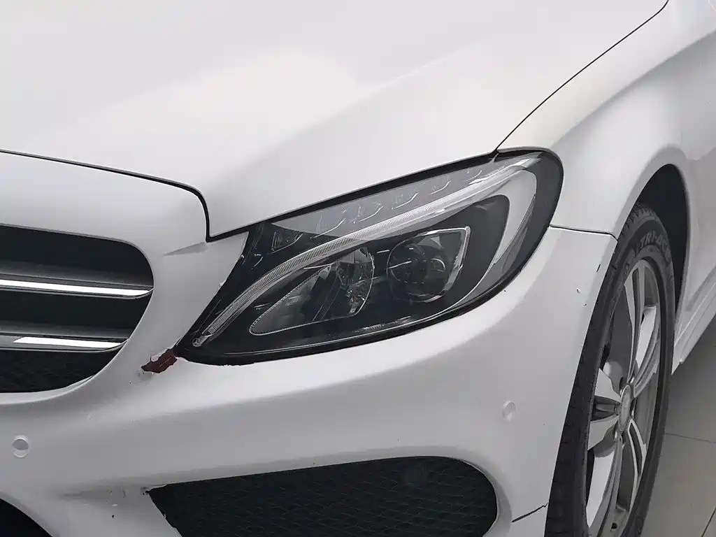 Mercedes-Benz C-Class — миниатюра 7