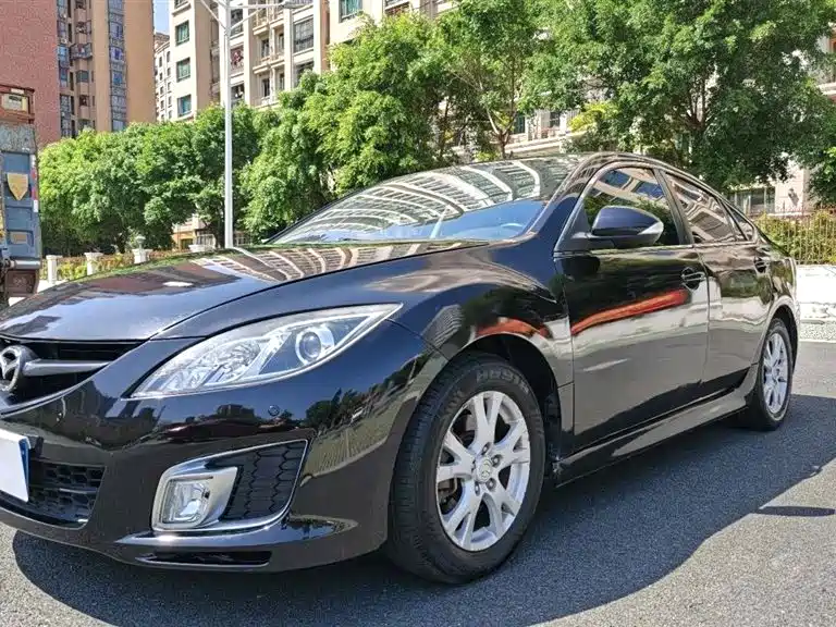 Mazda Ruiyi 2012 2.0L AT Elite