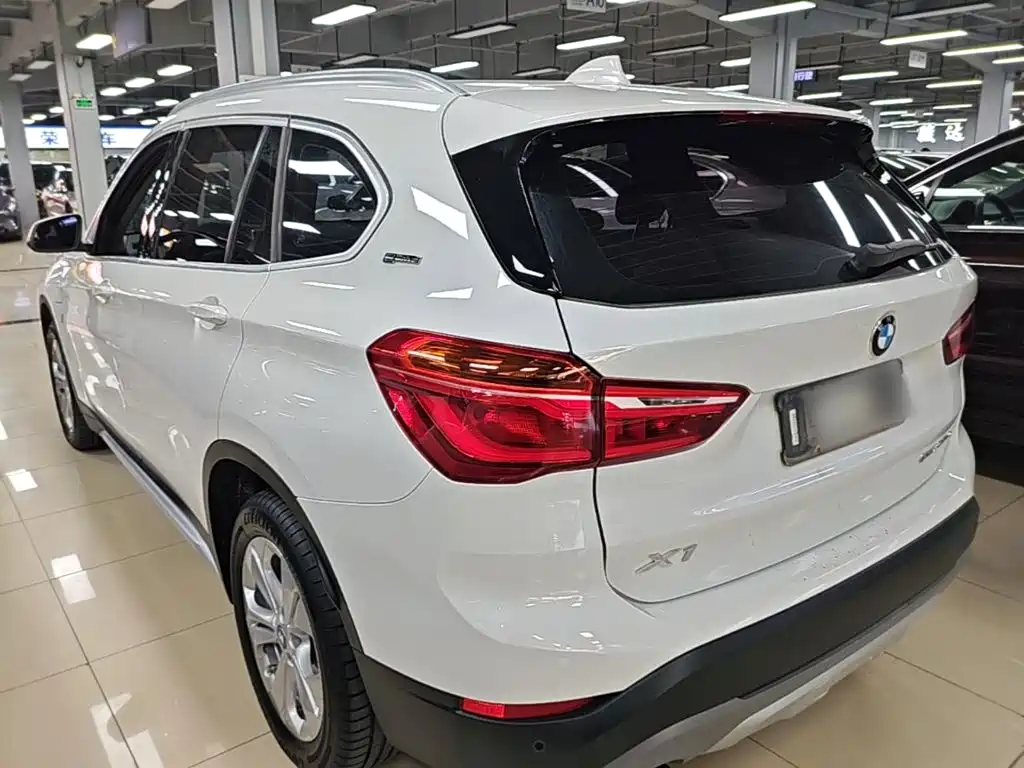 BMW X1 New Energy — миниатюра 5