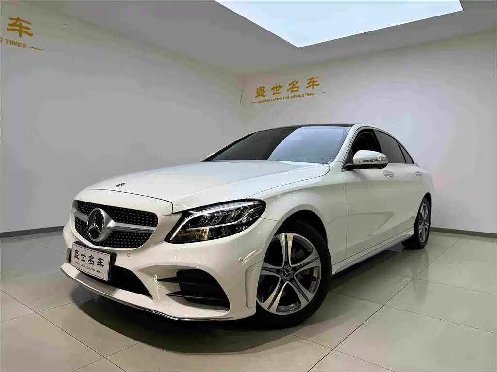 Mercedes-Benz C-Class — миниатюра 3