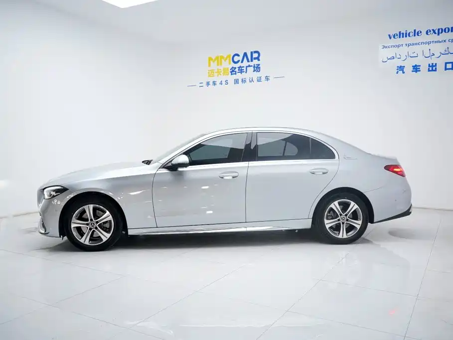 Mercedes-Benz C-Class — миниатюра 10
