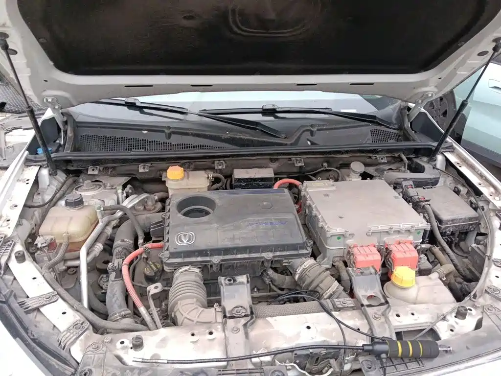 Changan CS75 New Energy — миниатюра 21