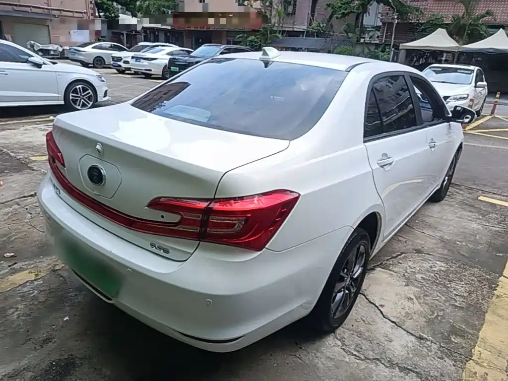 BYD Qin NEV — миниатюра 7