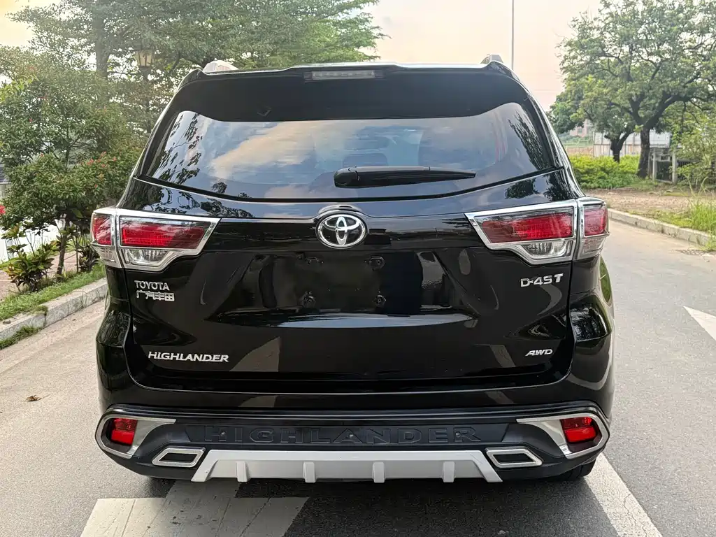 Toyota Highlander — миниатюра 9