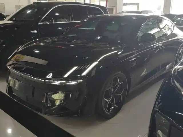 2026 Lynk & Co Z10