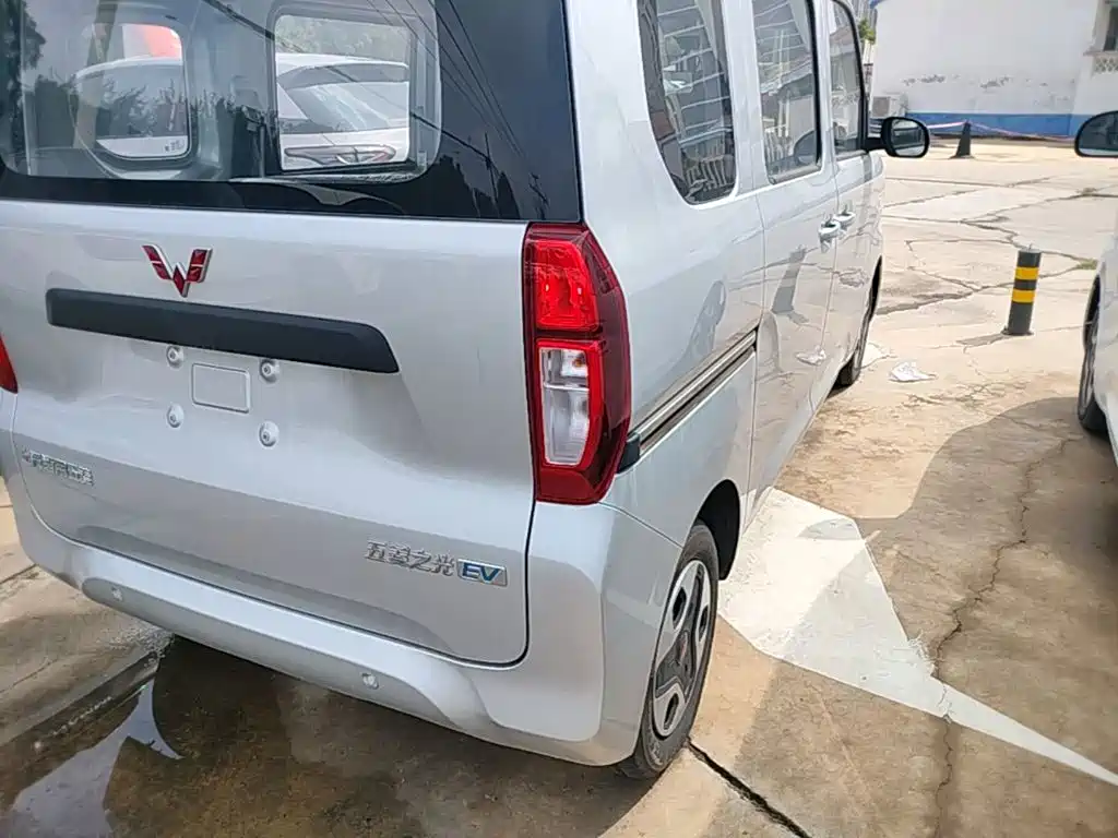Wuling Sunshine EV 2025 201km Comfort