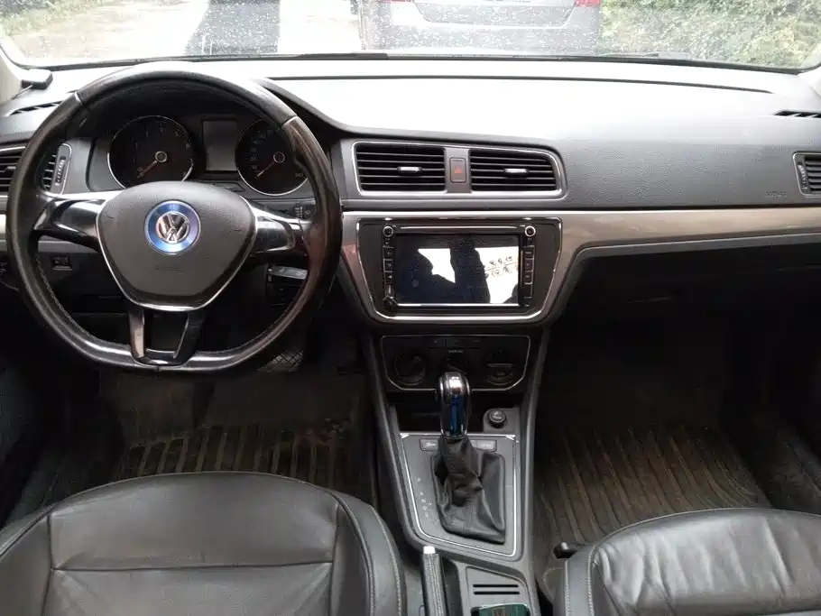 Volkswagen Lavida — миниатюра 12