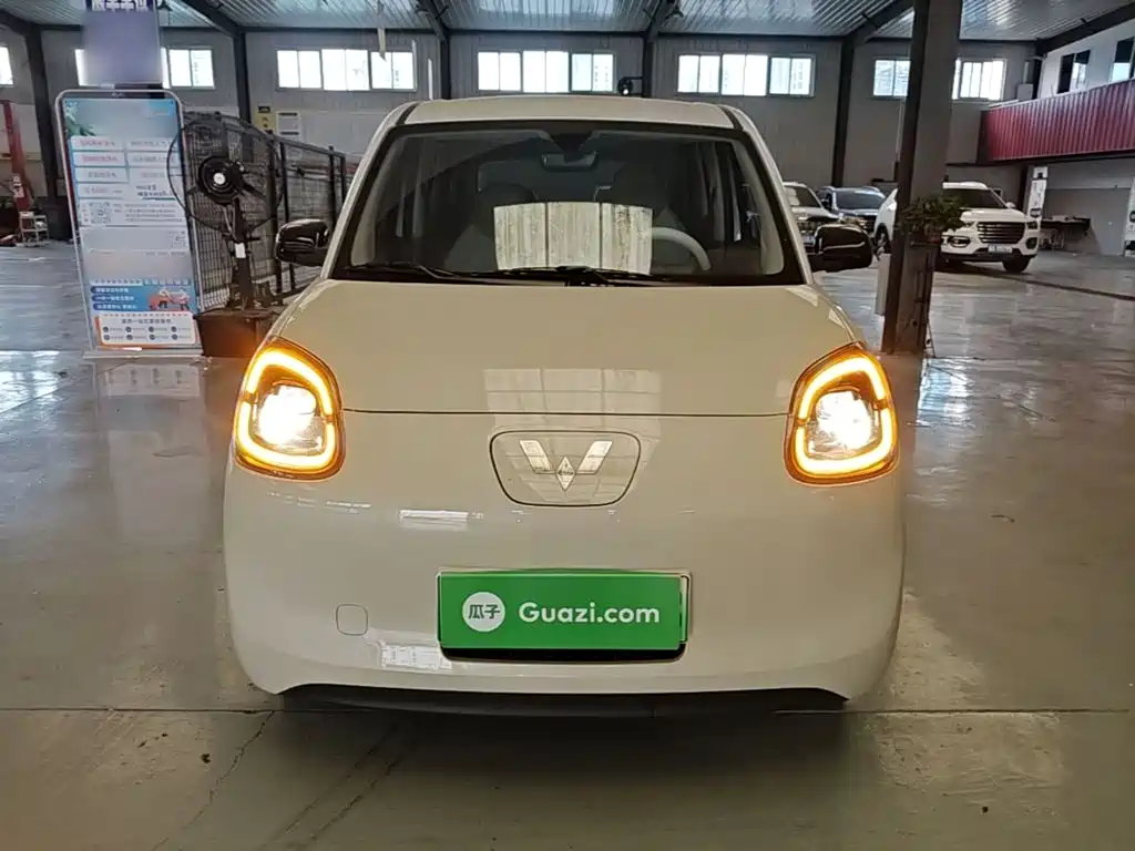 Wuling MINIEV — миниатюра 3