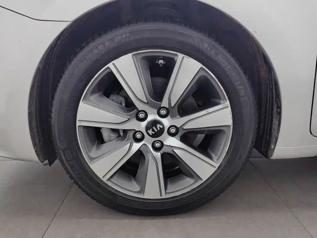 Kia K4 — миниатюра 17