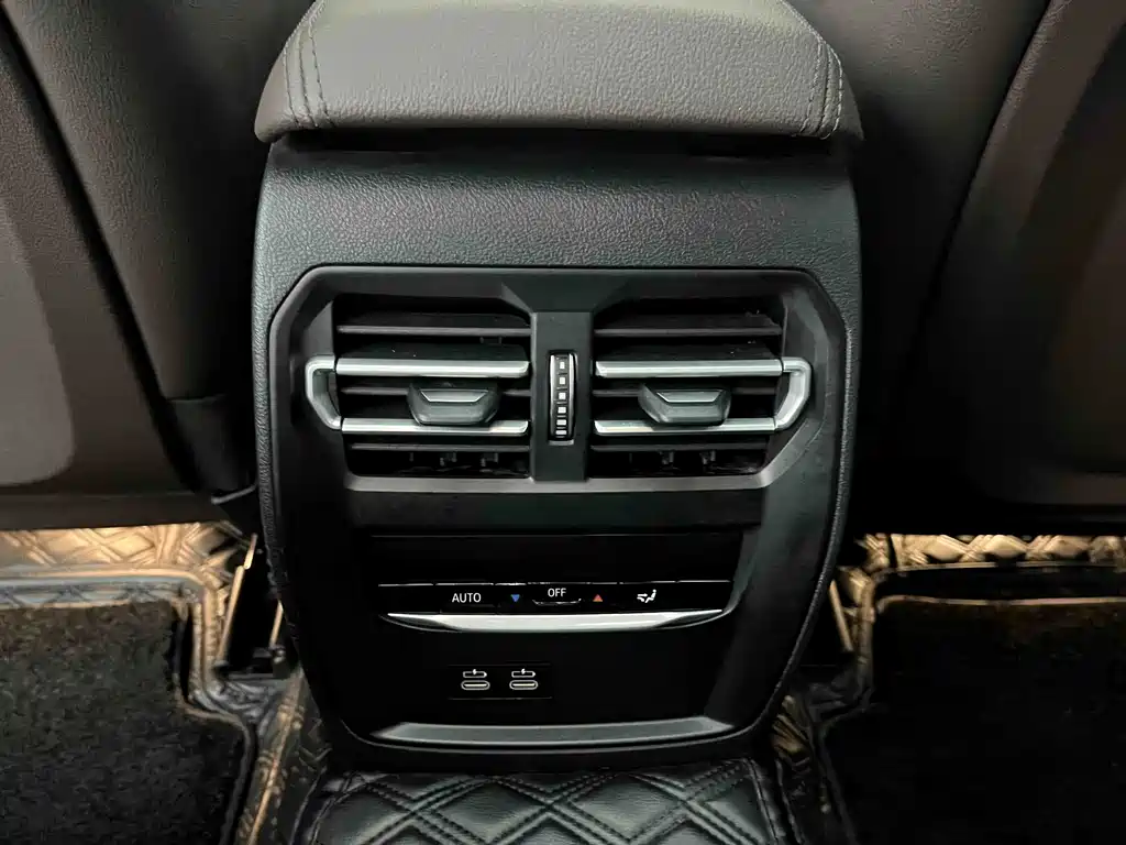 BMW 3 Series — миниатюра 19