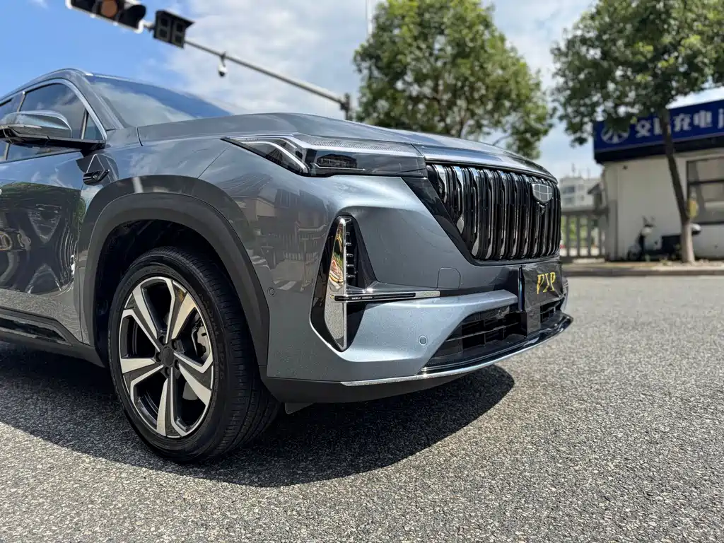 Geely Boyue L — миниатюра 27