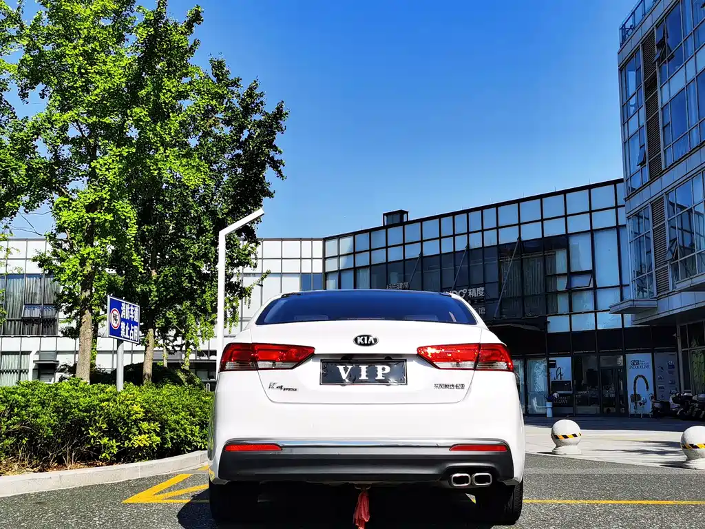 Kia K4 — миниатюра 5
