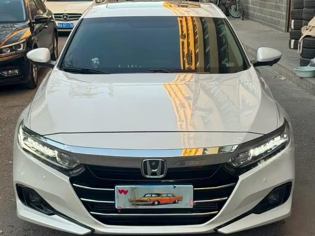 Honda Accord — миниатюра 2