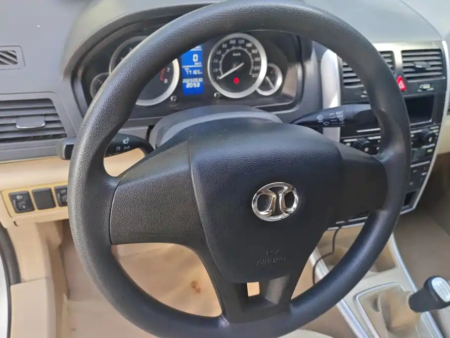BAIC E-Series — миниатюра 15