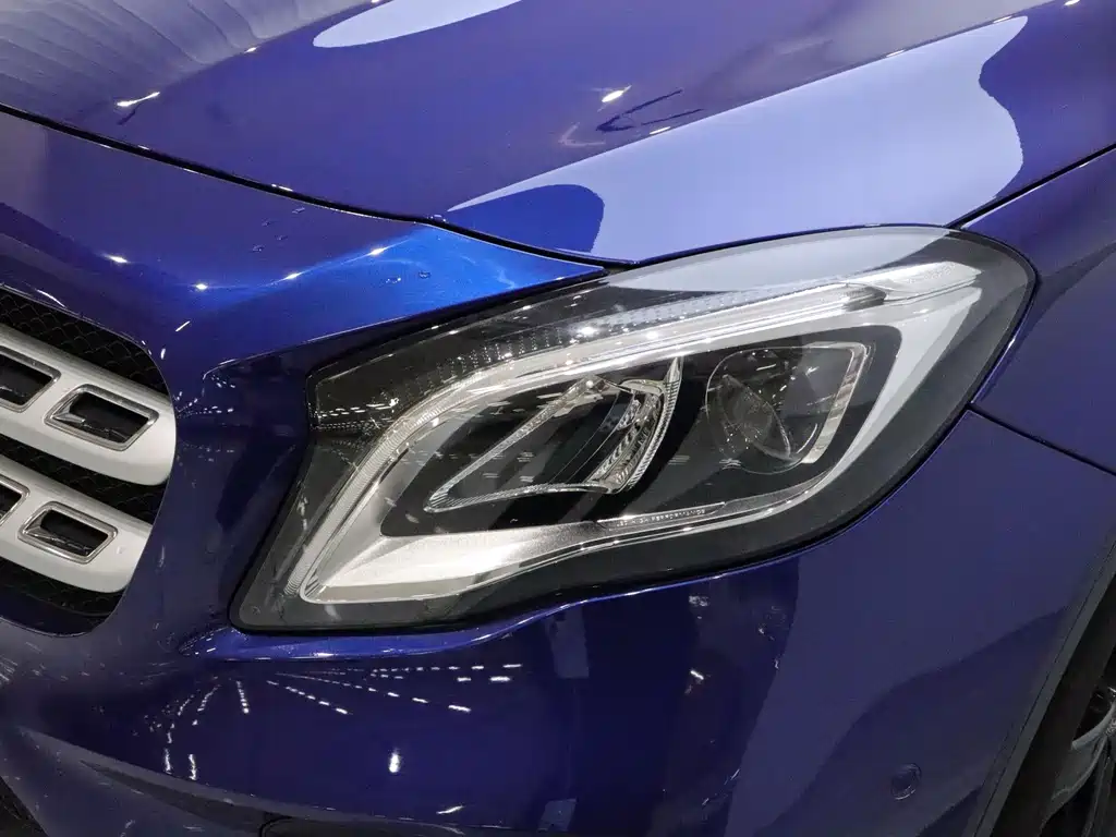 Mercedes-Benz GLA — миниатюра 21