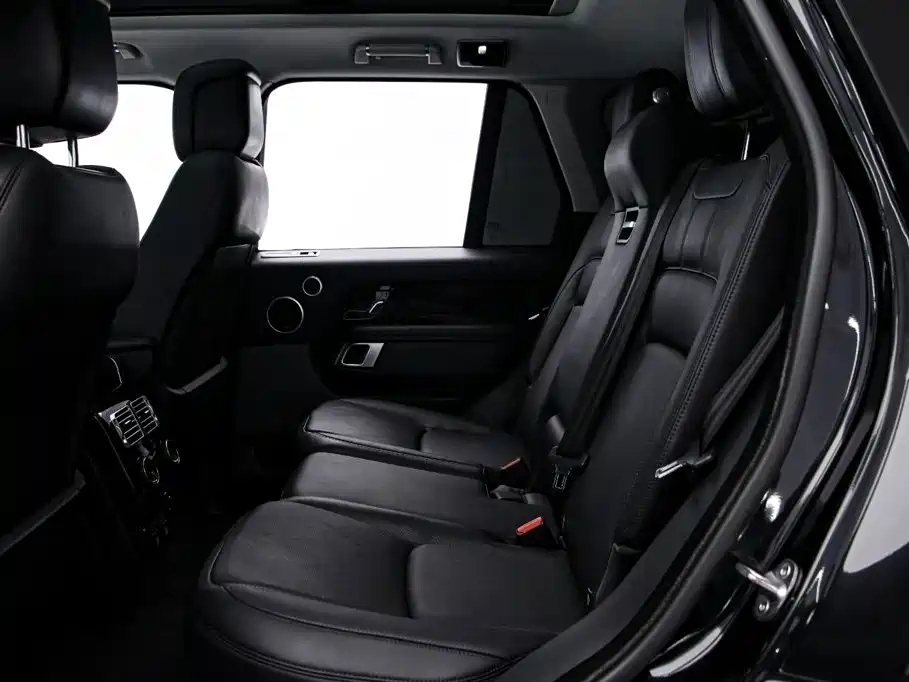 Land Rover Range Rover — миниатюра 17