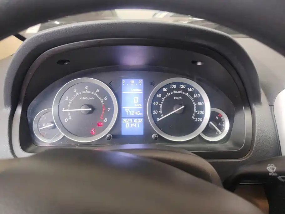 BAIC E-Series — миниатюра 14