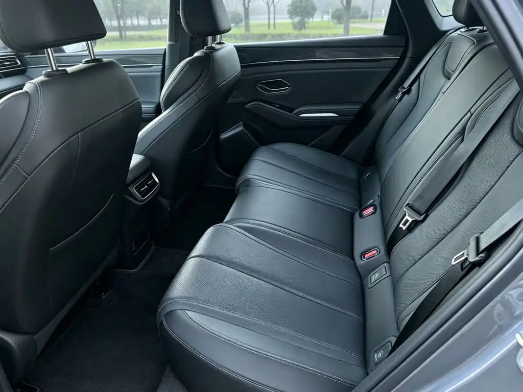 BYD Qin L — миниатюра 6