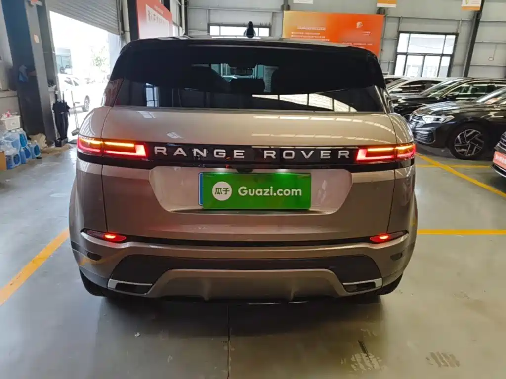 Land Rover Range Rover Evoque 2024 L HSE