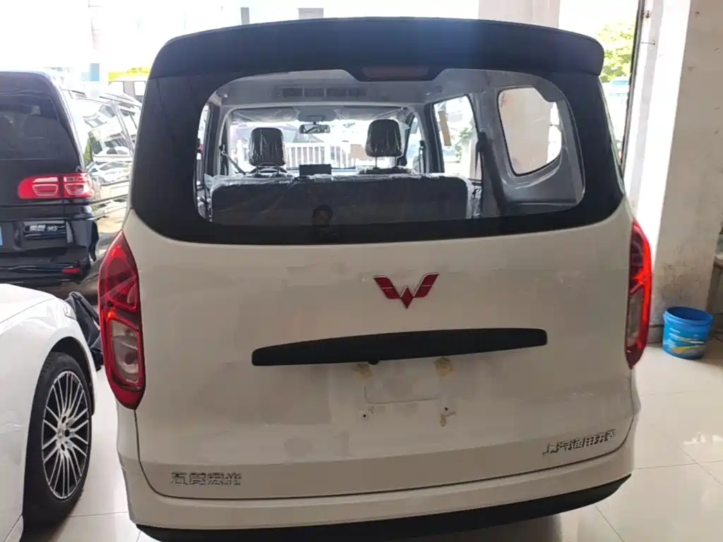 Wuling Hongguang EV — миниатюра 6