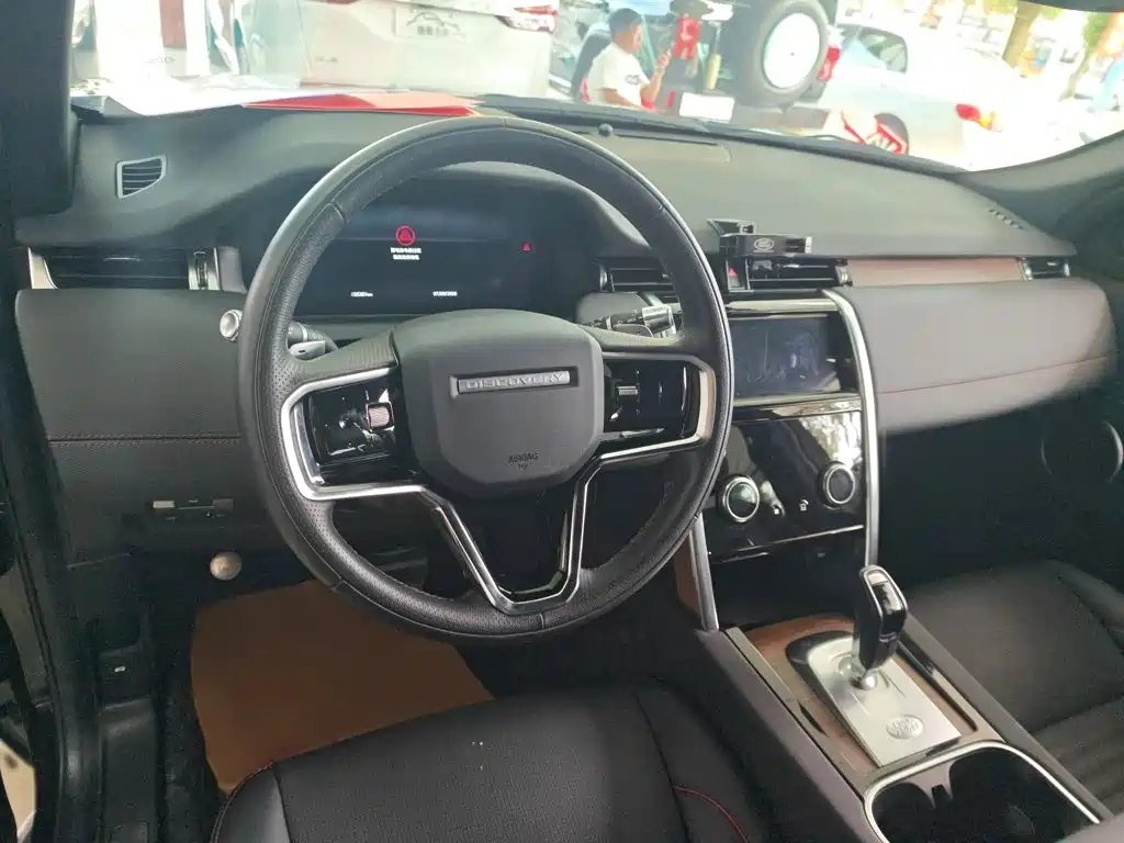 Land Rover Discovery Sport — миниатюра 3