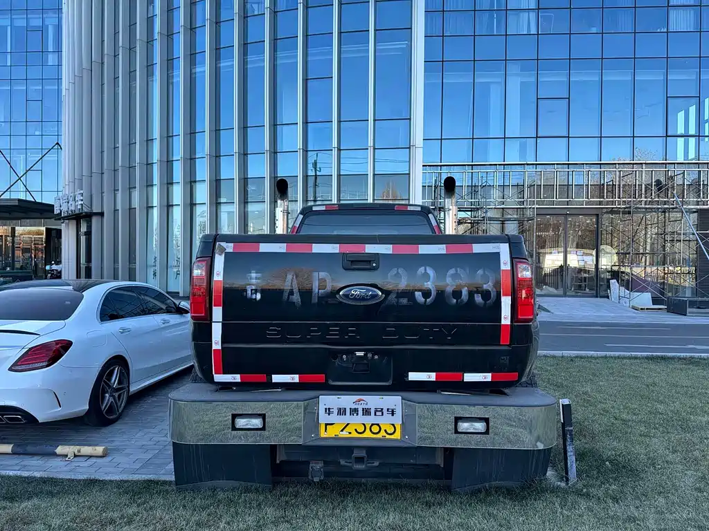 Ford F-650 2017 6.7L AT