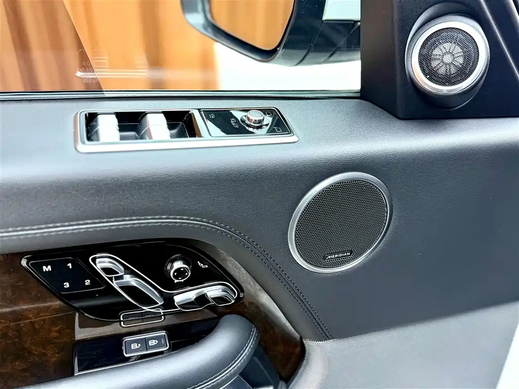 Land Rover Range Rover — фотографии объявления, Фото 16