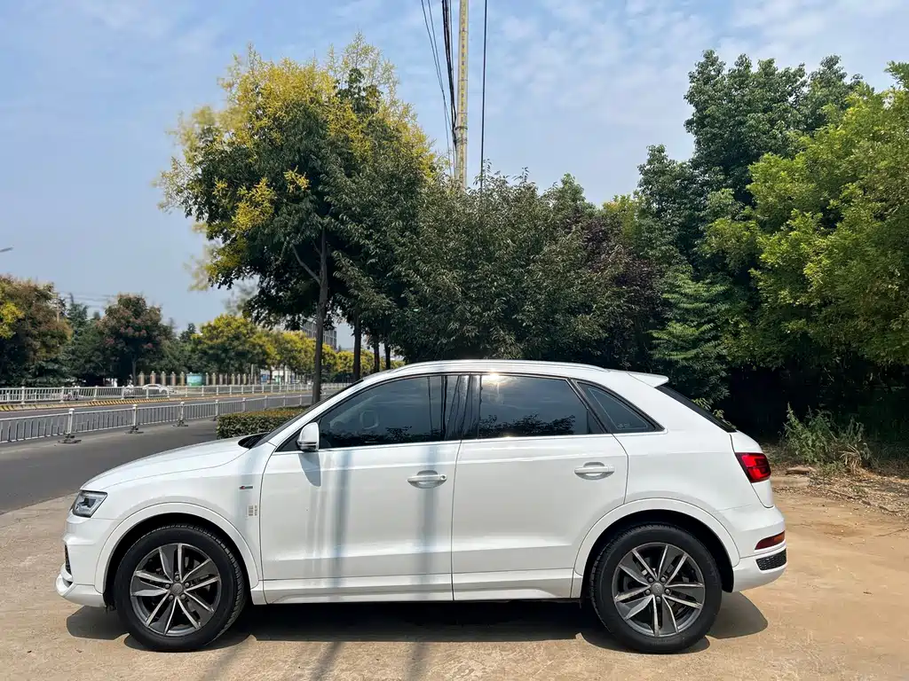 Audi Q3 — миниатюра 2