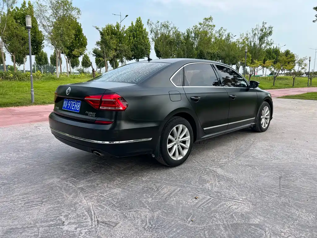 Volkswagen Passat — миниатюра 5