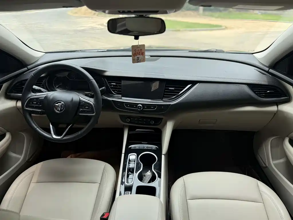 Buick Regal — миниатюра 3