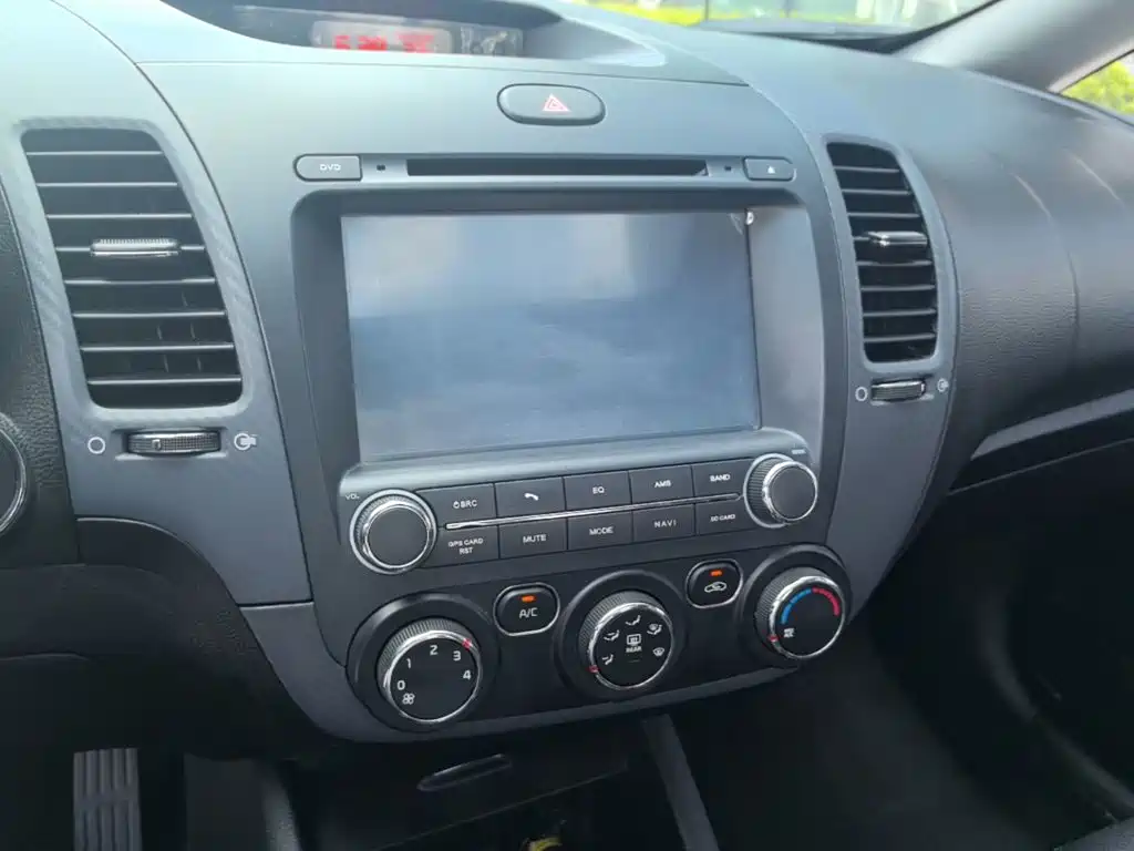 Kia K3 — миниатюра 13