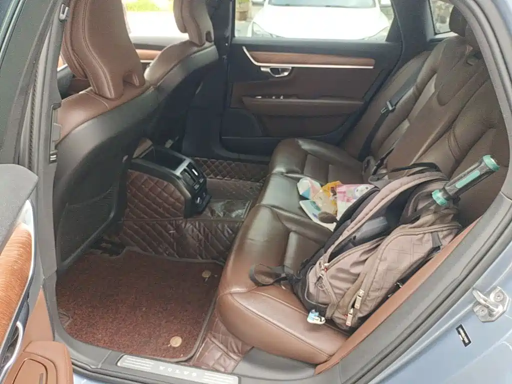 Volvo S90 — миниатюра 17