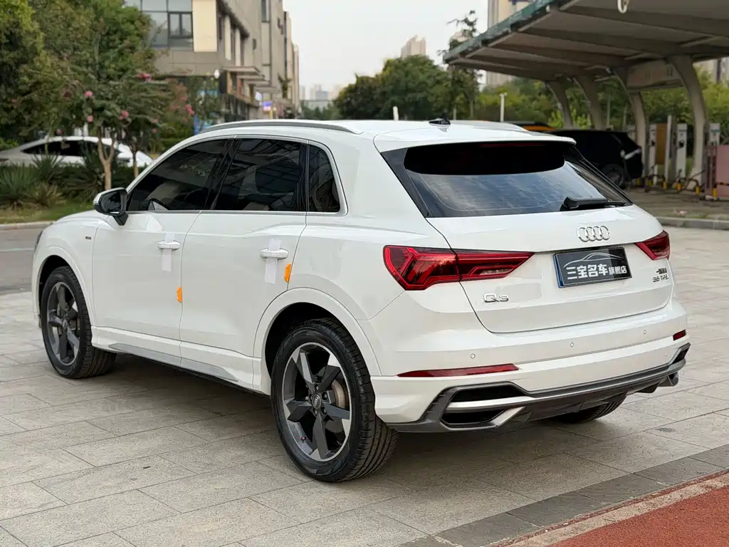 Audi Q3 — миниатюра 6