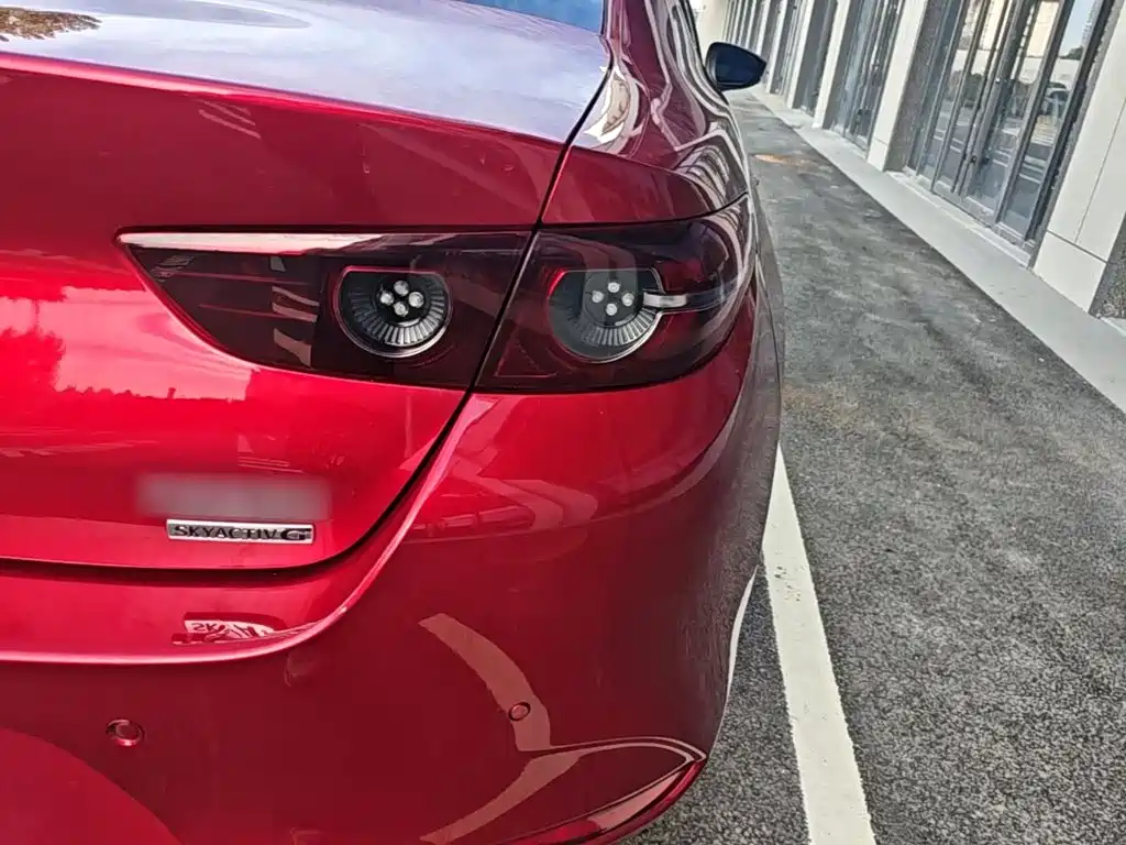 Mazda 3 Axela — миниатюра 8
