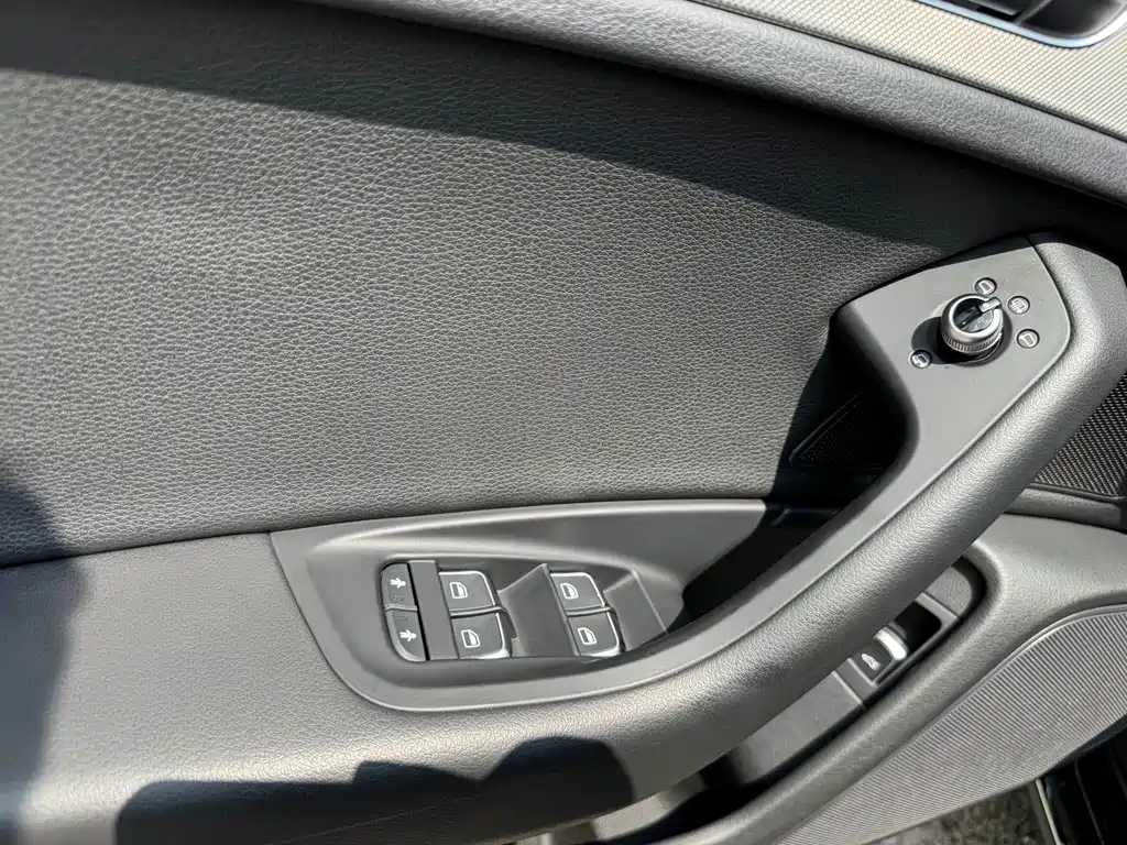 Audi A6L — миниатюра 17