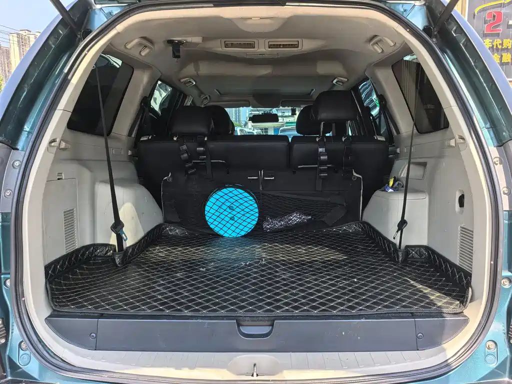 Mitsubishi Pajero Sport — миниатюра 11