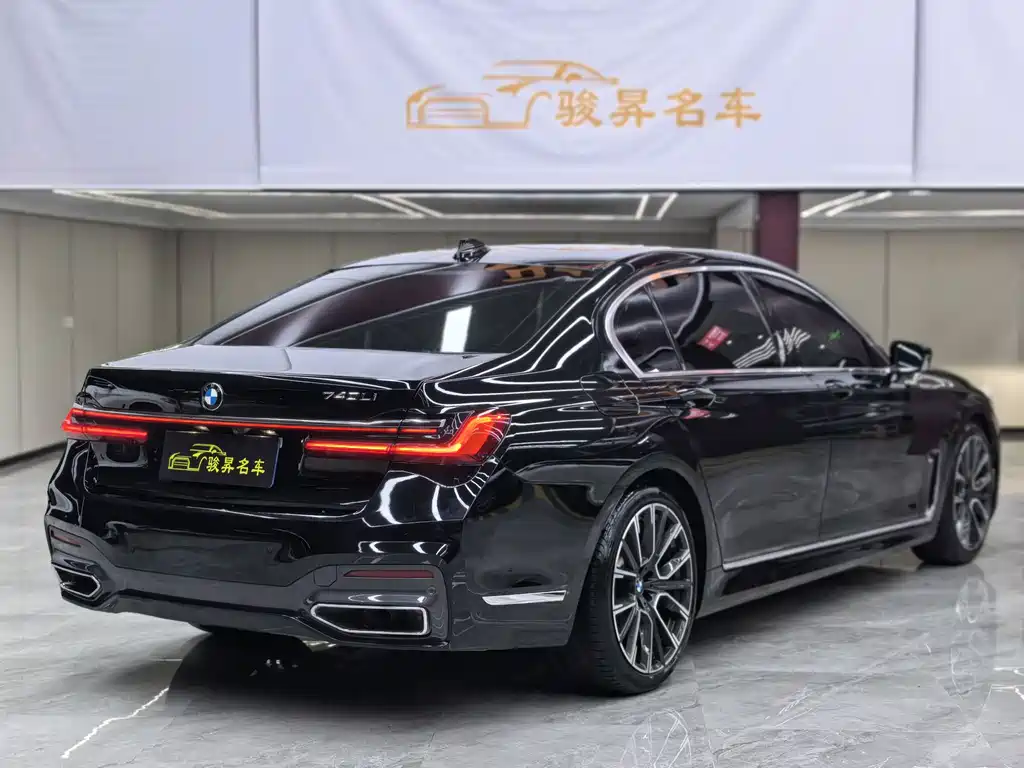 BMW 7 Series 7 2019 740Li Lead M Sport