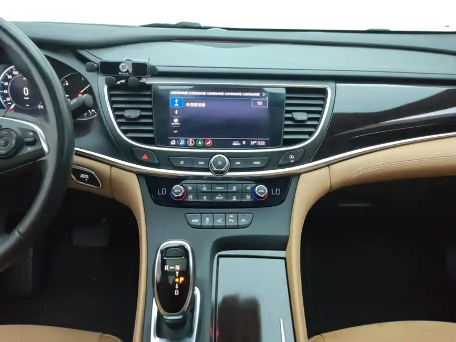 Buick LaCrosse — миниатюра 13