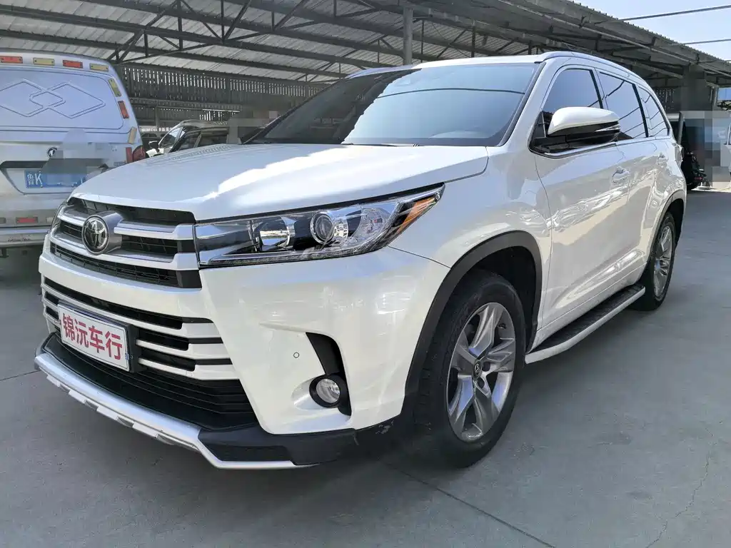 Toyota Highlander 2020